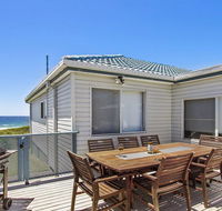 Blue Horizon - beachfront with fireplace - Surfers Paradise Gold Coast