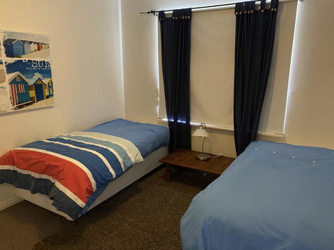 Blue Sky Escapes Seaview Apartment - Surfers Paradise Gold Coast 2