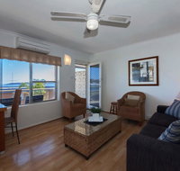 Blue Vista Unit 8/13 Victoria Parade - Surfers Paradise Gold Coast