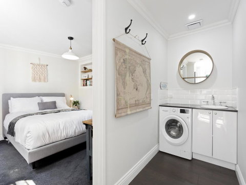 Bluestone Cottage Launceston-hosted By: LAbode - Surfers Paradise Gold Coast 2