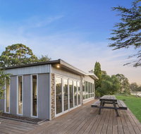 Bluff View River House - Stunning Riverfront - Surfers Paradise Gold Coast