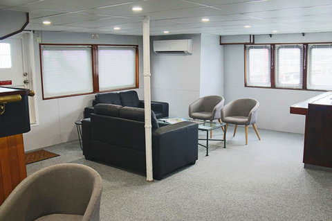 Boatel Cairns - Surfers Paradise Gold Coast 3