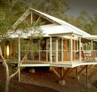Bombah Point Eco Cottages - Surfers Paradise Gold Coast