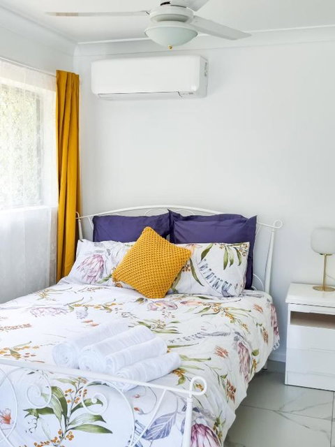 The Lux Guest House - Surfers Paradise Gold Coast 0