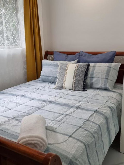 The Lux Guest House - Surfers Paradise Gold Coast 3