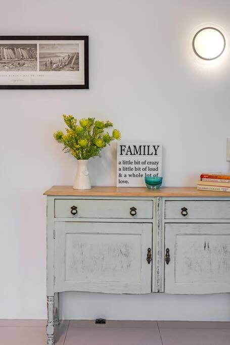 Waterfront Bliss In Margate - 30 Min From Brisbane - Surfers Paradise Gold Coast 2