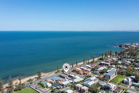 Waterfront Bliss In Margate - 30 Min From Brisbane - Surfers Paradise Gold Coast 3