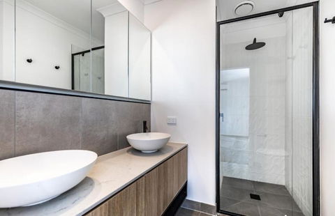 Williamstown Townhouse - Surfers Paradise Gold Coast 3