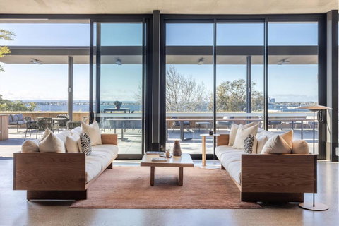 Wonil Hotel Perth - Handwritten Collection - Surfers Paradise Gold Coast 0