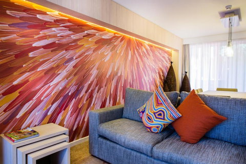 Emu Walk Apartments - Surfers Paradise Gold Coast 3