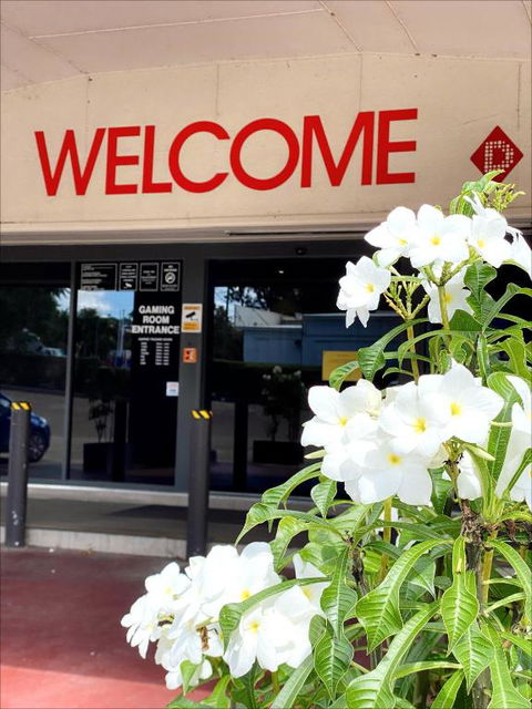 Inala Hotel - Surfers Paradise Gold Coast 0