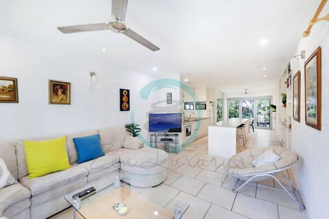 ZEN TREETOPS - Boutique 2-BR Apt W/ Private Pool - Surfers Paradise Gold Coast 2