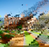 Perth Scavenger Hunt Perched On A Swan - Surfers Paradise Gold Coast