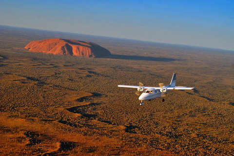 Scenic Flight: Uluru Rock Blast - Surfers Paradise Gold Coast 3