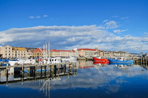 Grand Hobart Walking Tour - Surfers Paradise Gold Coast 0