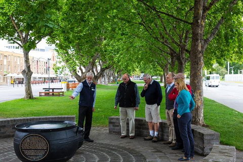 Grand Hobart Walking Tour - Surfers Paradise Gold Coast 3