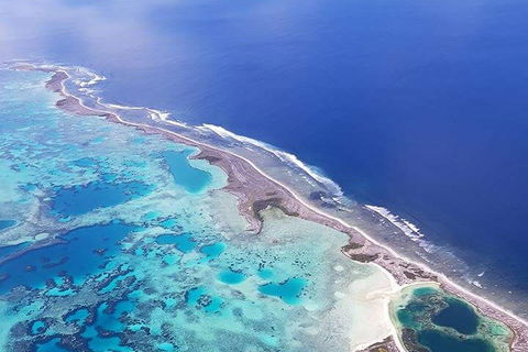 Abrolhos Islands Fixed-Wing Scenic Flight - Surfers Paradise Gold Coast 5