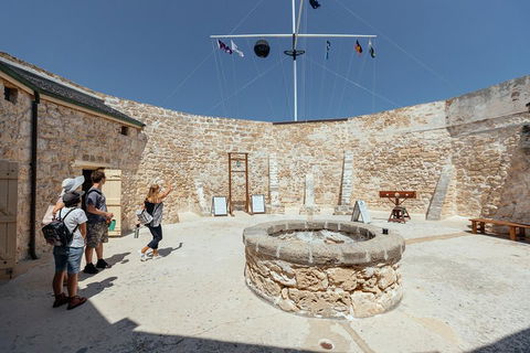 Private City Kickstart Tour: Fremantle Icons & Gems Of Perth - Surfers Paradise Gold Coast 0