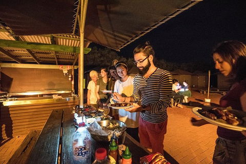 Overnight Uluru Adventure - Surfers Paradise Gold Coast 1