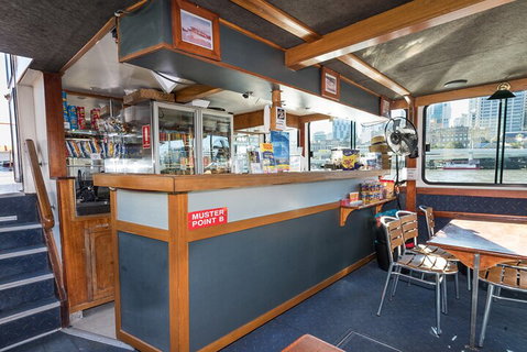 90min Brisbane River Cruise/Tour - Surfers Paradise Gold Coast 4