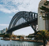 Sydney private tour and sip and sail experience
