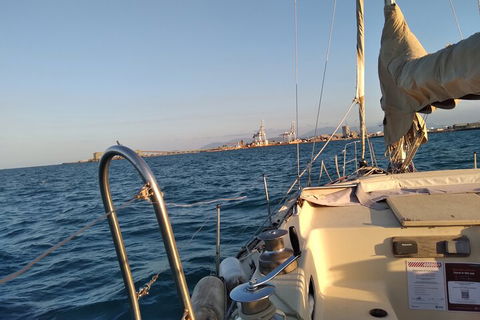 Townsville Small Group Early Morning Sailing Cruise Boat Tour Charter Hire - Surfers Paradise Gold Coast 2