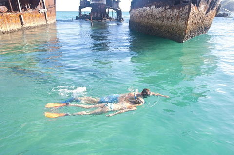 Adventure Moreton Island Wrecks Adventure Package - Surfers Paradise Gold Coast 2