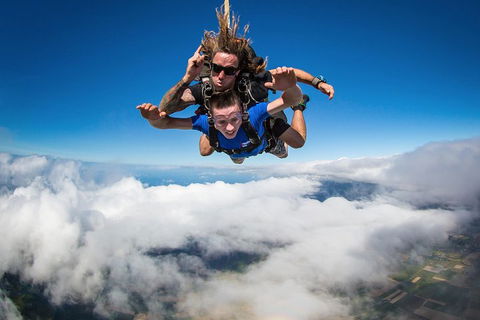 Reef And Rainforest Tandem Sky Dive In Cairns - Surfers Paradise Gold Coast 0