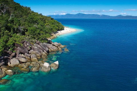 Fitzroy Island Catamaran Transfers From Cairns - Surfers Paradise Gold Coast 1