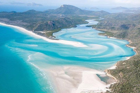 2-Night Whitsundays Sailing Adventure: Whitsunday Getaway - Surfers Paradise Gold Coast 3