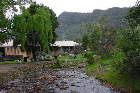 Grampians & Halls Gap - Surfers Paradise Gold Coast 0