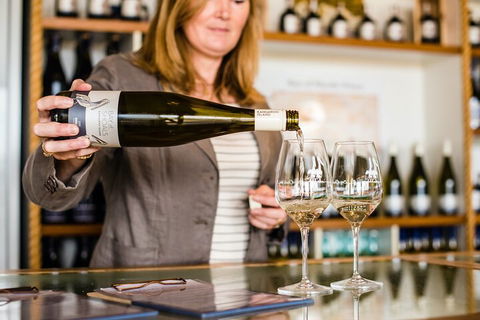 Heritage, Wine & Gin Tours - Surfers Paradise Gold Coast 1