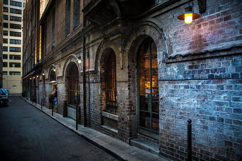 Explore Sydney's Secrets In A Series Of Fun Cryptic Clues - Surfers Paradise Gold Coast 1
