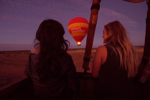 Early Morning Ballooning In Alice Springs - Surfers Paradise Gold Coast 1