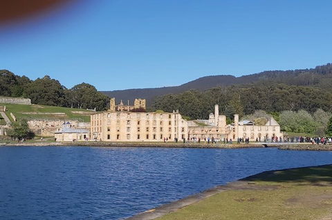 6-Day Hearty Tasmania Tour (Tasmania In A Circle) - Surfers Paradise Gold Coast 2