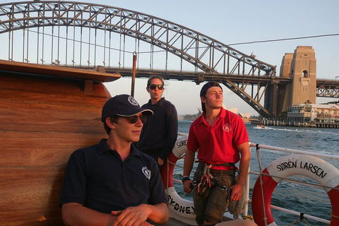 Sydney Harbour Tall Ship Wine & Canapes Evening Cruise - Surfers Paradise Gold Coast 5