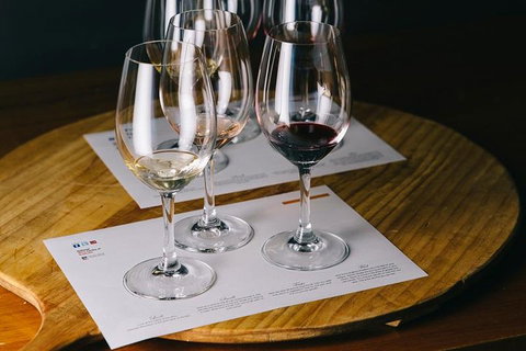 Australian Wine Discovery Tour With Tastings - Surfers Paradise Gold Coast 2